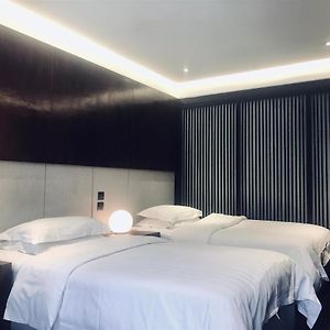 Premier Twin Room